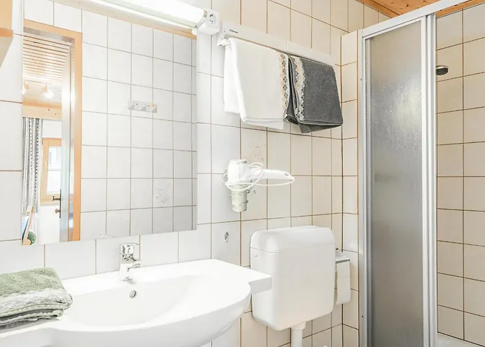 Weberhof 1-2-3-4-5 *