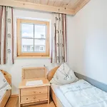 Weberhof 1-2-3-4-5 *